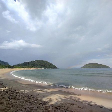 Apartamento Com Ar Cond. Na Praia Grande Убатуба Экстерьер фото